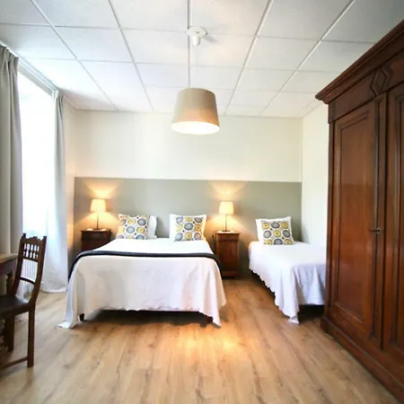 Restaurant La Desirade Otel 3*